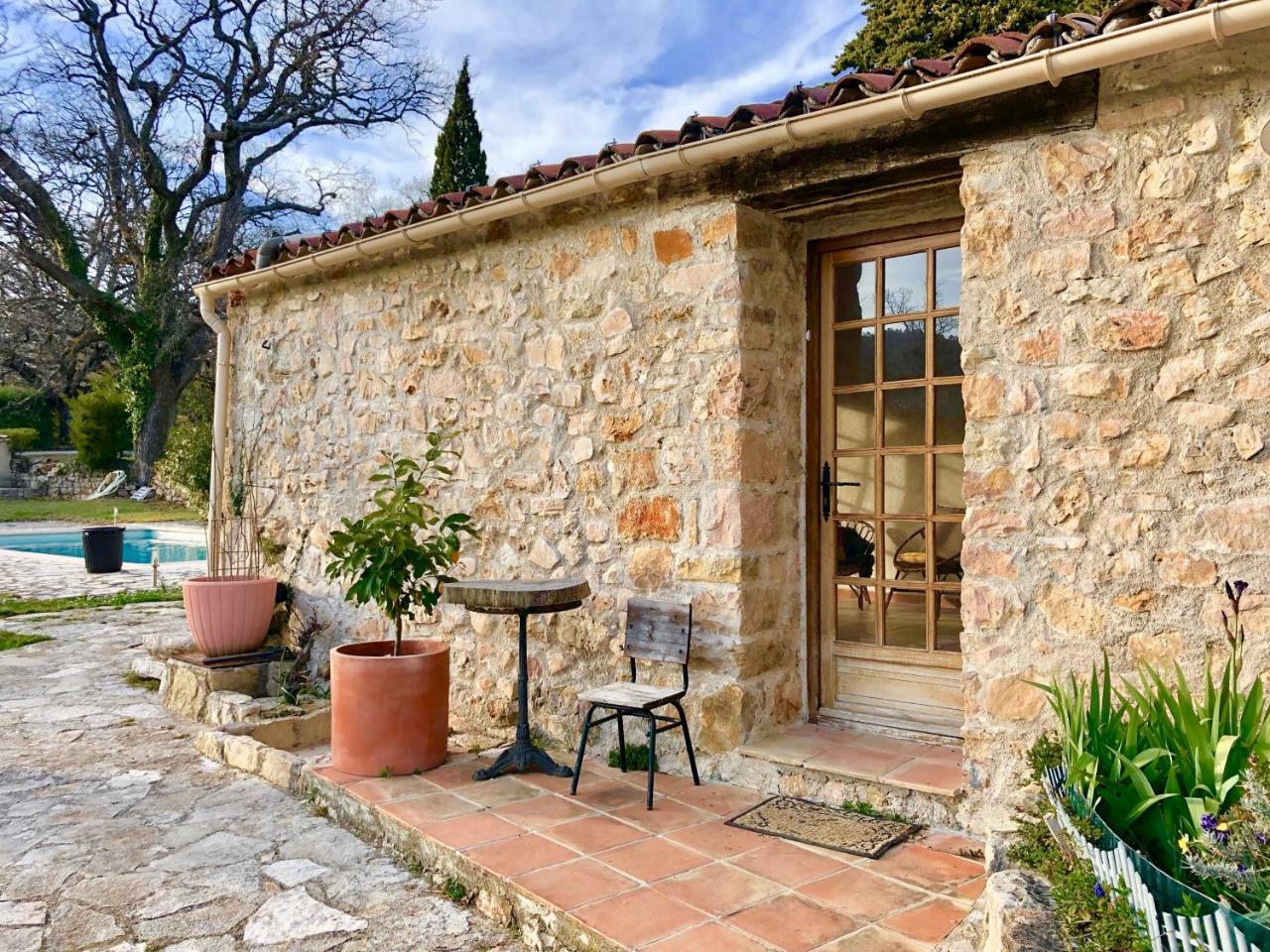 Bed and Breakfast Ferme Le Pavillon Bargemon Exterior foto