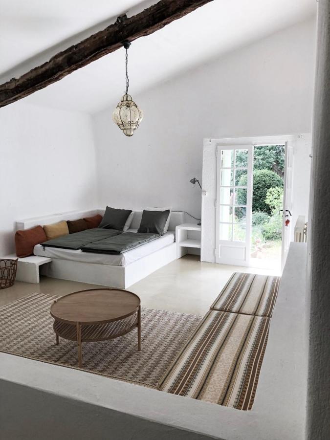 Bed and Breakfast Ferme Le Pavillon Bargemon Exterior foto